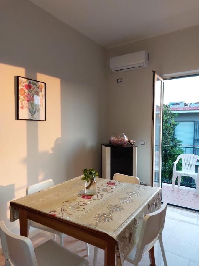 Esther Guest House Castel Volturno Exterior foto